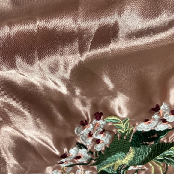 BABY PINK OVERSIZED SILK BOMBER JACKET - Picture 8 of 9